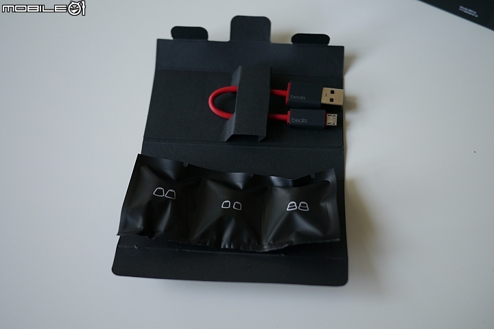 『簡單開箱』 powerbeats2 wireless