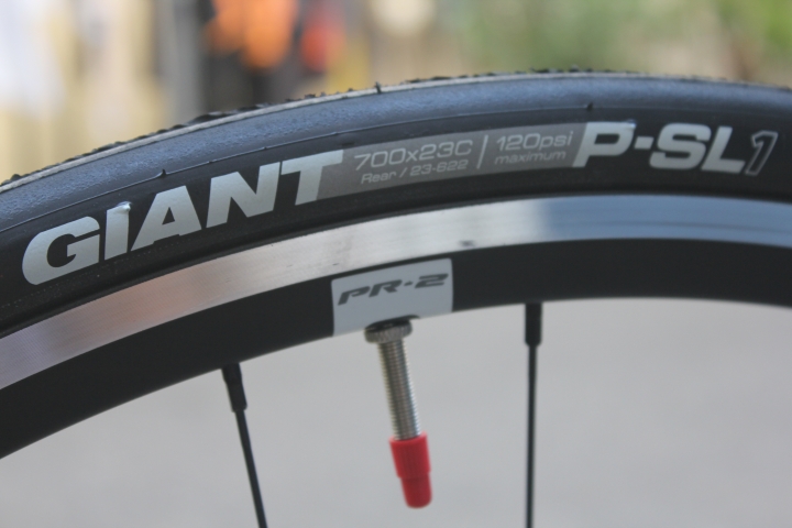 2016 GIANT TCR1 ADV1 KOM簡易開箱 圖多字少
