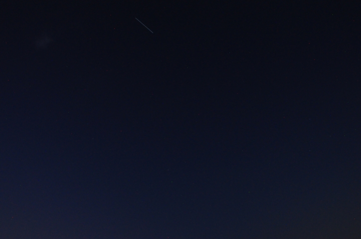 國際太空站-2015-10-03...18:17飛越台北上空