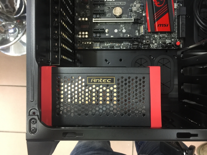 MSI Z170A GAMING M7 / MSI GTX 980Ti LIGHTNING 不專業開箱