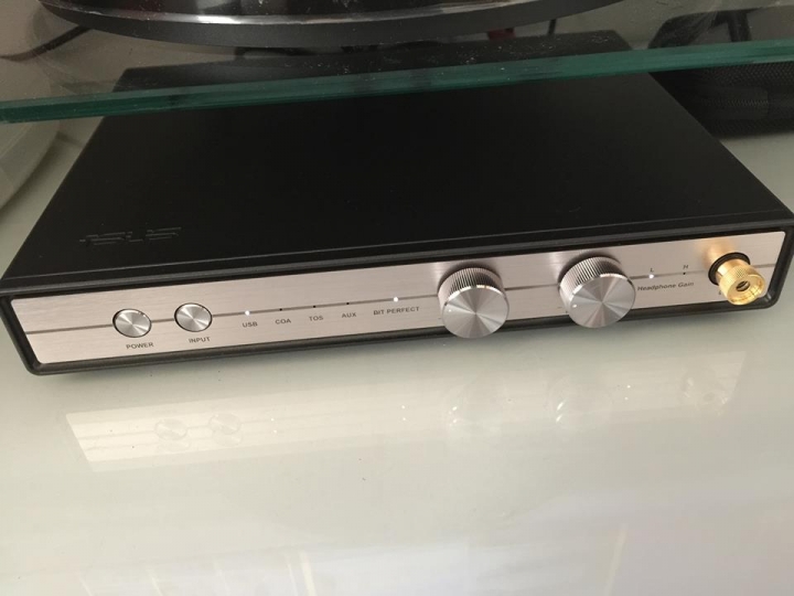[簡易開箱]  入門DAC - Xonar Essence STU
