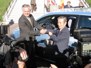 Honda新型氫燃料電池車&和美國GM合作計畫