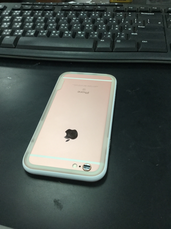 iphone 6s 六顆星+sgp 邊框分享