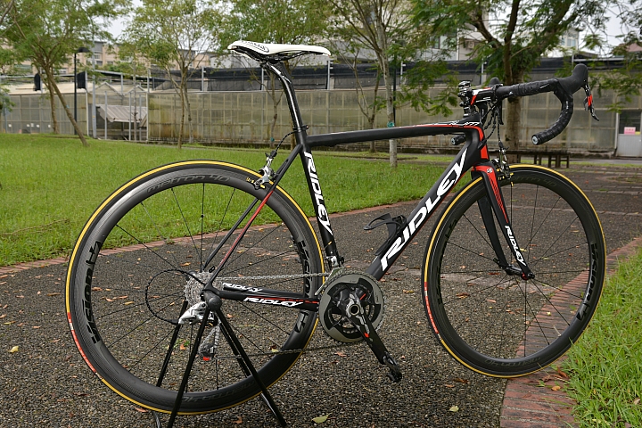 國慶完工之組車分享 Ridley Helium SL  Lotto Belisol TEAM 紅色躍馬