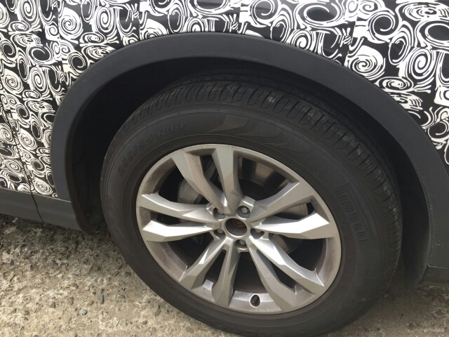 請問北埔老街的偽裝車這是哪台阿?進口車也有要偽嗎？