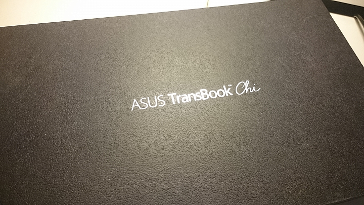 遲很久的ASUS CHI T90 開箱~!