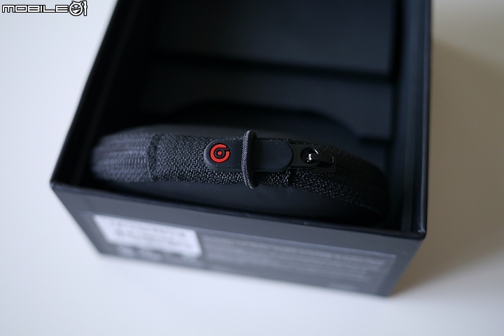 『簡單開箱』 powerbeats2 wireless