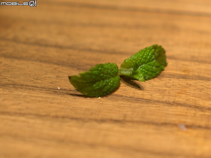 入手FE 28mm F2.0，還不是很習慣這個焦段。隨便拍拍。