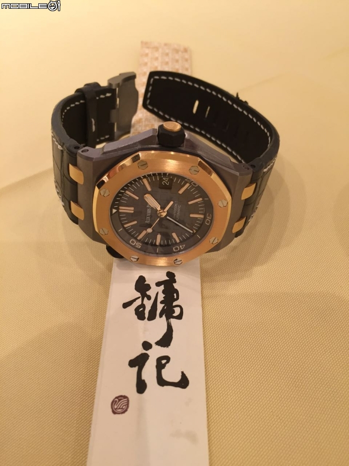 兩傻再度出擊, 不去日本改香港~~