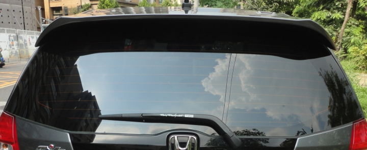 Honda Fit  慘遭毒手後...三重停車連二遇害