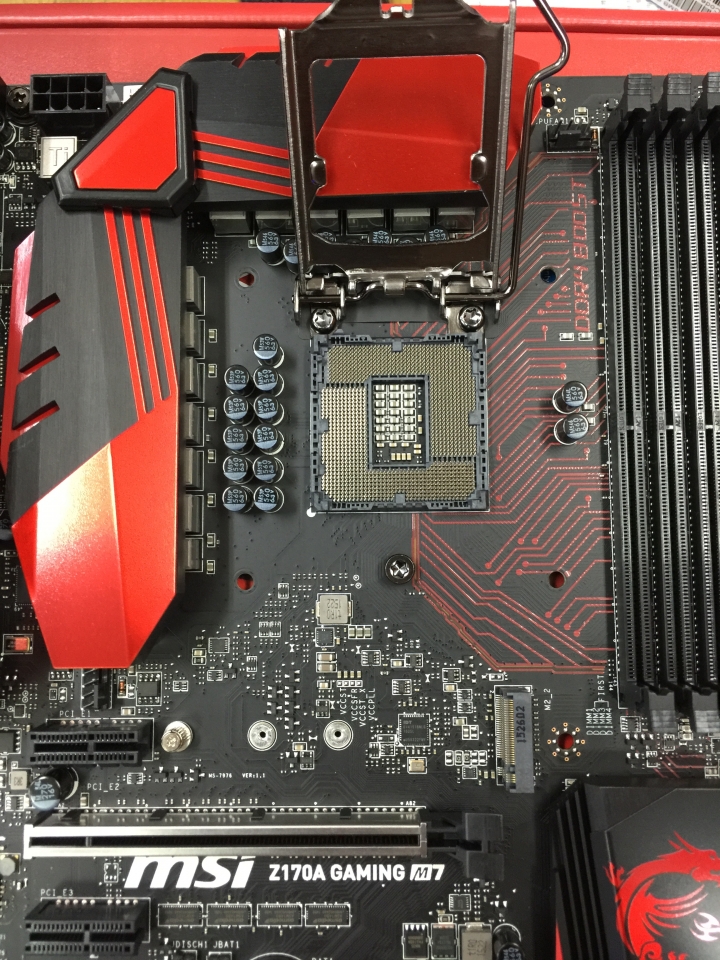 MSI Z170A GAMING M7 / MSI GTX 980Ti LIGHTNING 不專業開箱