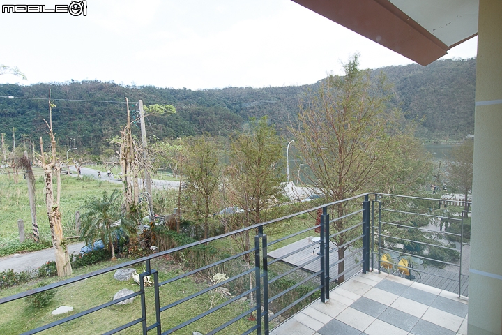 走出房門就能立即擁抱美麗湖景 湖畔莊園