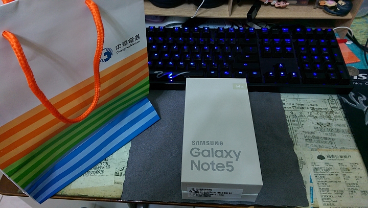 多工不變 求新求變 Note5 64G 琉光金 比較開箱XD
