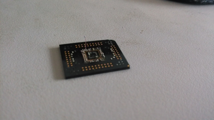 UX32vd 板載SSD (iSSD) 故障 拆除 心得