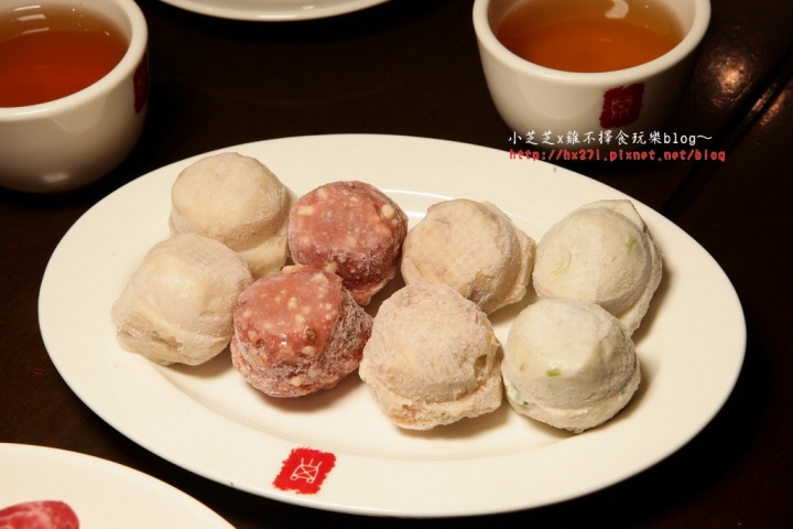 【台北美食】鼎王麻辣鍋-光復店 單點精緻麻辣鍋 酸菜白肉鍋 帝王蟹拼盤新登場