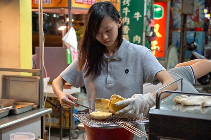 [台南][中西區] 『碳饅堡』豆漿宵夜早點