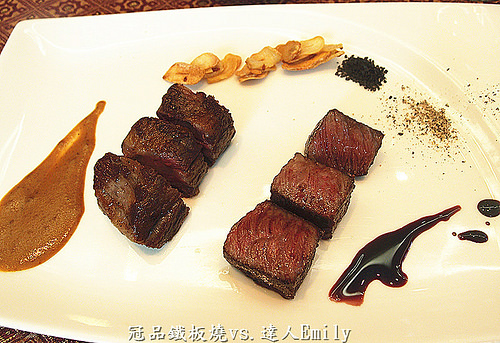 【台中美食】:台中長榮冠品鐵板燒,海陸大餐,龍蝦+生蠔+老饕牛排,味覺的極致饗宴!