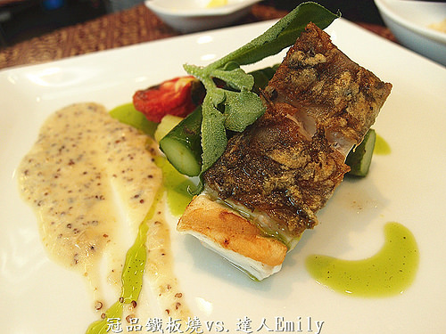 【台中美食】:台中長榮冠品鐵板燒,海陸大餐,龍蝦+生蠔+老饕牛排,味覺的極致饗宴!
