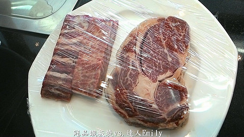 【台中美食】:台中長榮冠品鐵板燒,海陸大餐,龍蝦+生蠔+老饕牛排,味覺的極致饗宴!