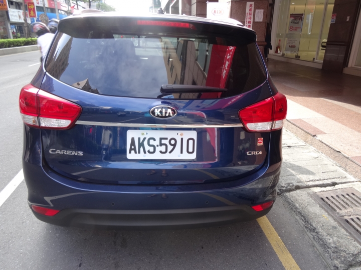 跨界殺手KIA Carens CRDi 試乘體驗