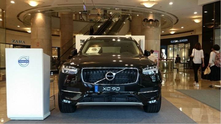 101逛街遇到XC90