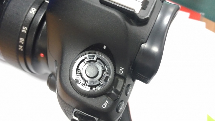 5D3上面的控制旋鈕不見如何處置...