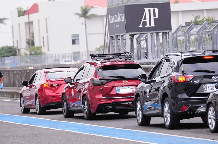 2015 MAZDA DAY 大鵬灣品牌賽道體驗日