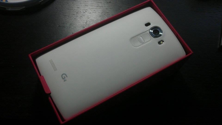 LG G4 琉金白開箱(算首PO?)-更新兩張機身照