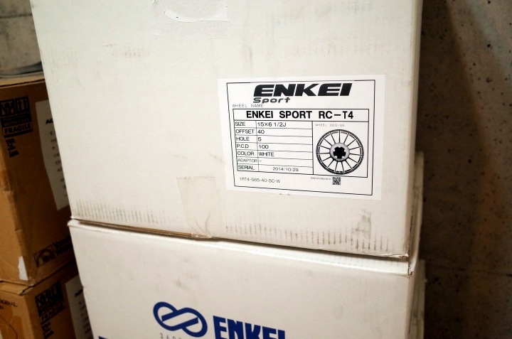 [開箱~] 找回熱血拉力魂 ENKEI Sport RC-T4