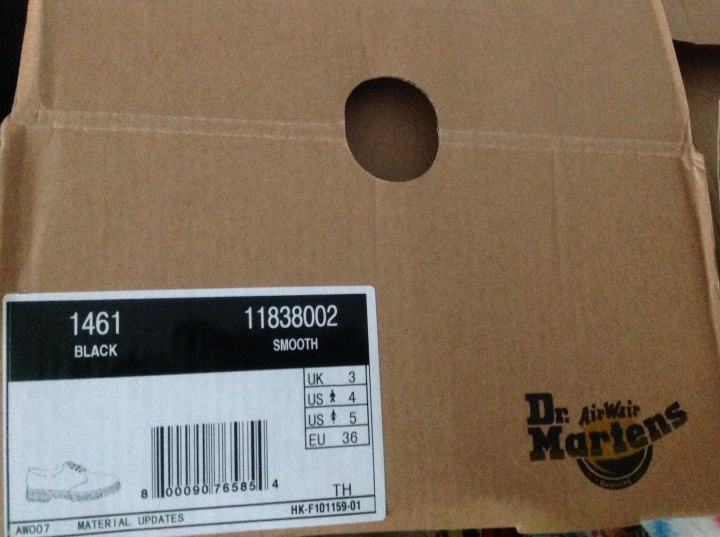 Dr.martens這雙3孔是正版的嗎？