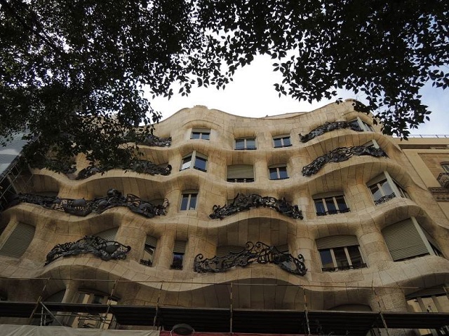 巴塞隆納的建築萬花筒