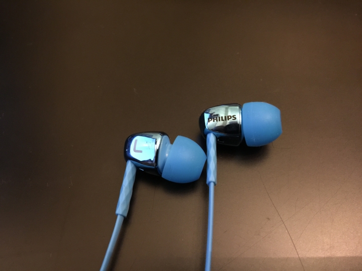 Philips SHB5900 藍芽耳機 純開箱照
