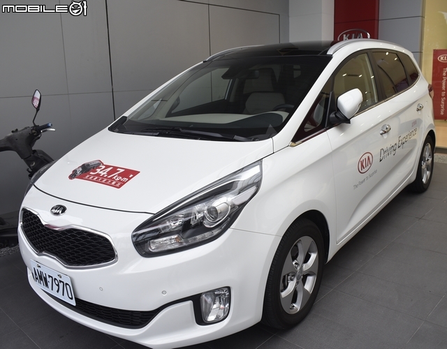 《KIA Carens CRDi 我的家庭MPV》試乘體驗心得分享