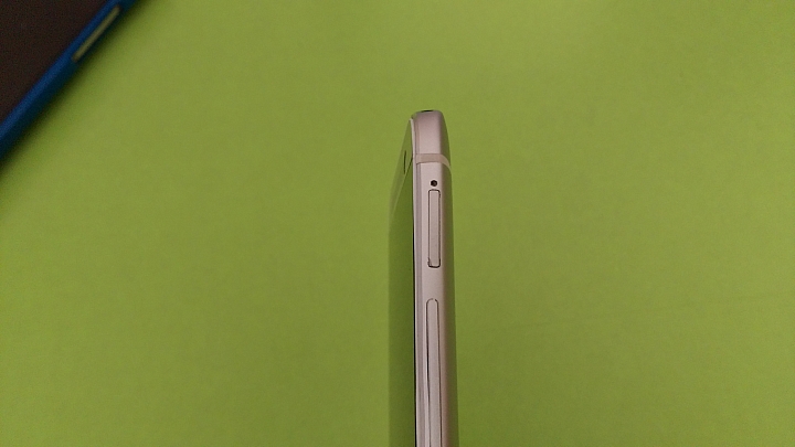 慘烈的HTC維修