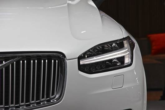 我說LUXGEN S5的外觀阿... (不喜者誤入)