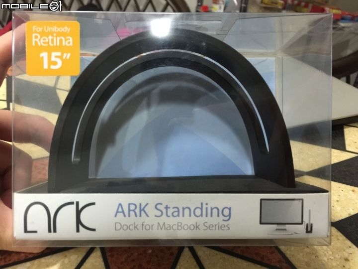 [分享]Macbook直立架LTC ARK Standing Dock For Macbook  MBPR一秒變iMac