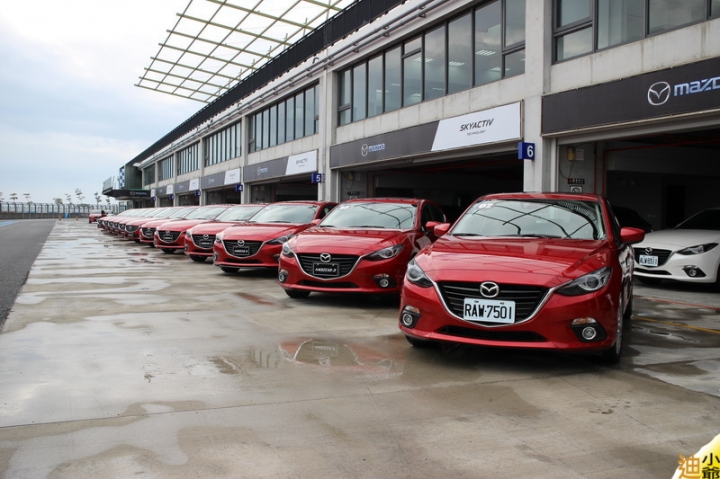 MAZDA人馬一体駕駛心得分享- [Mazda 6] 2015 MAZDA DAY @ 大鵬灣