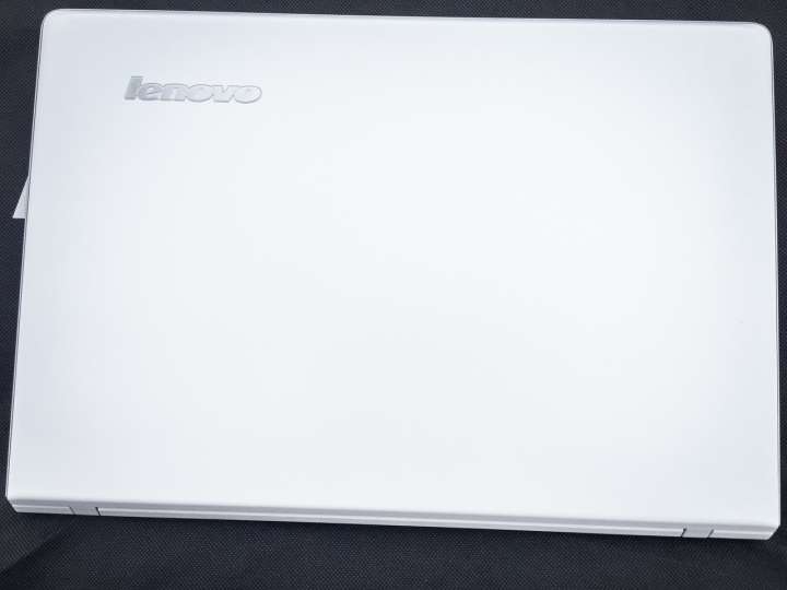 <分享> Lenovo IdeaPad 500筆電開箱