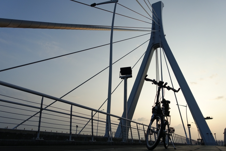 樂在騎中之八里、社子、新北大橋