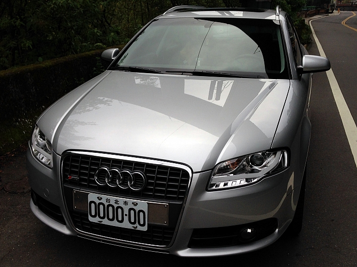 Audi A4 B7 LED 小燈 改裝分享