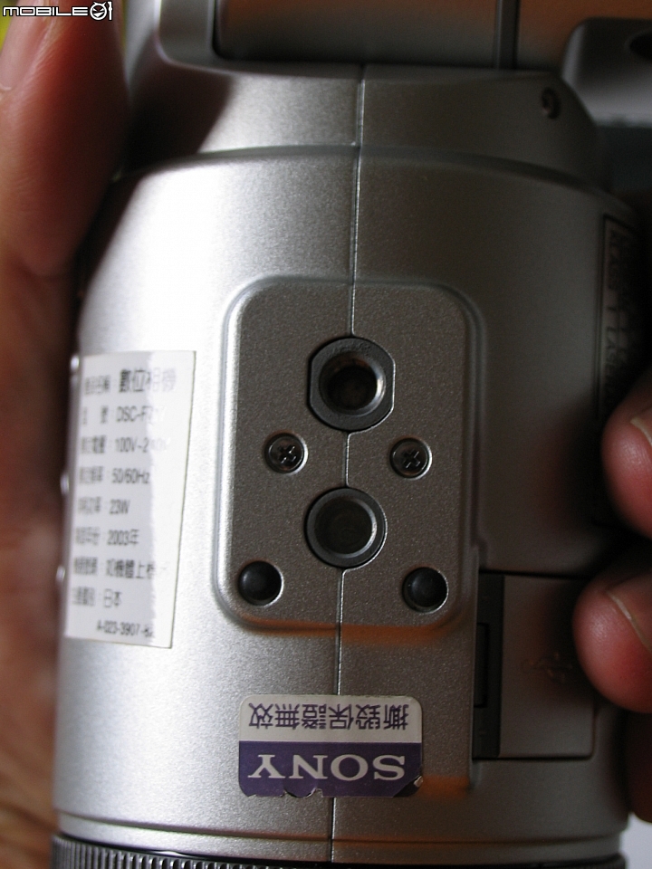 [分享教學][圖多] 老機不死 SONY DSC-F717 修復記！！更換CCD元件。