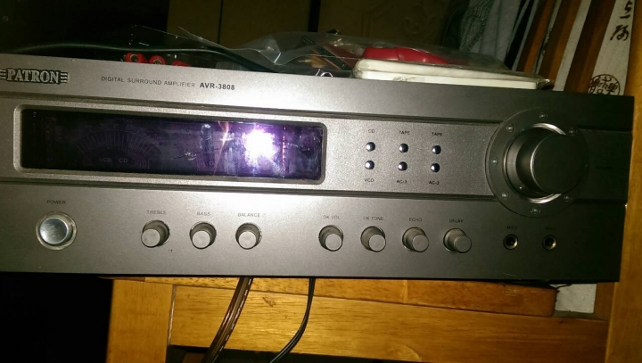 電腦接擴大機接喇叭怎麼接線