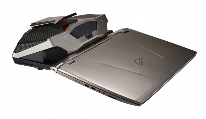 ASUS ROG GX700 電競筆電 with 水冷散熱套件！