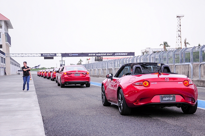 2015 MAZDA DAY 大鵬灣品牌賽道體驗日