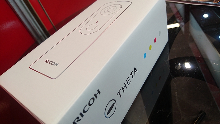 出遊的好夥伴!! RICOH THETA M15