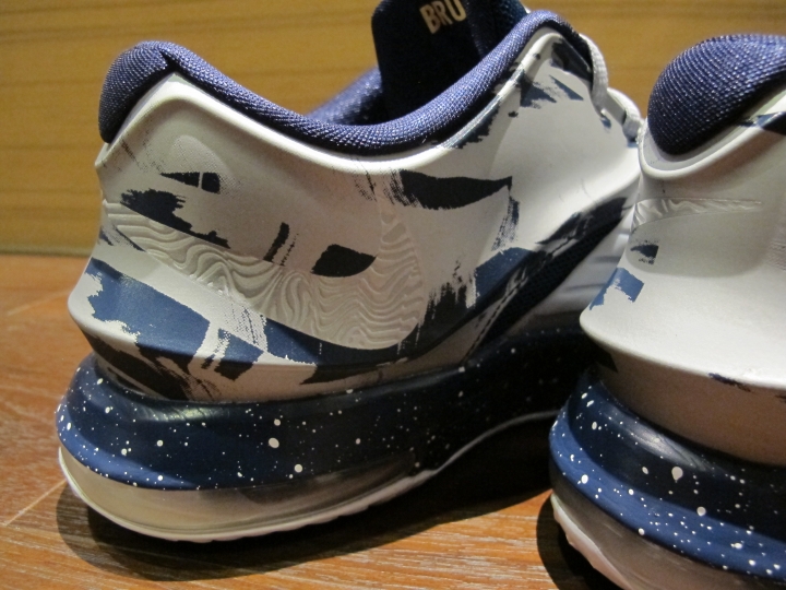 KD7 假日客場配色開箱分享