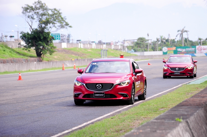 2015 MAZDA DAY 大鵬灣品牌賽道體驗日