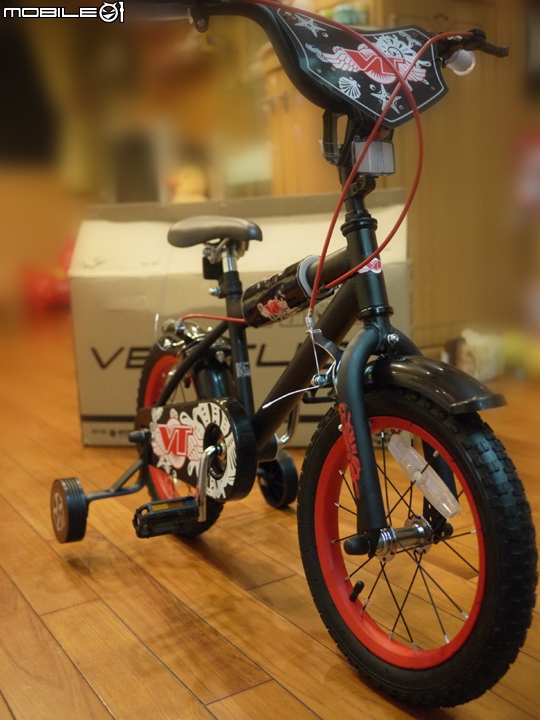 [開箱]好市多VENTURA14吋童車