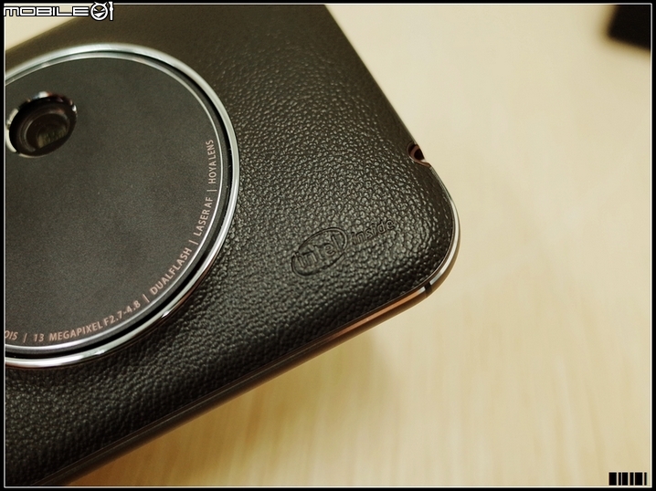 ZenFone Zoom 簡易開箱 - 三倍近登場