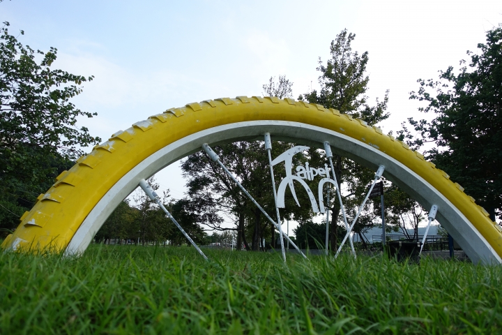 樂在騎中之八里、社子、新北大橋